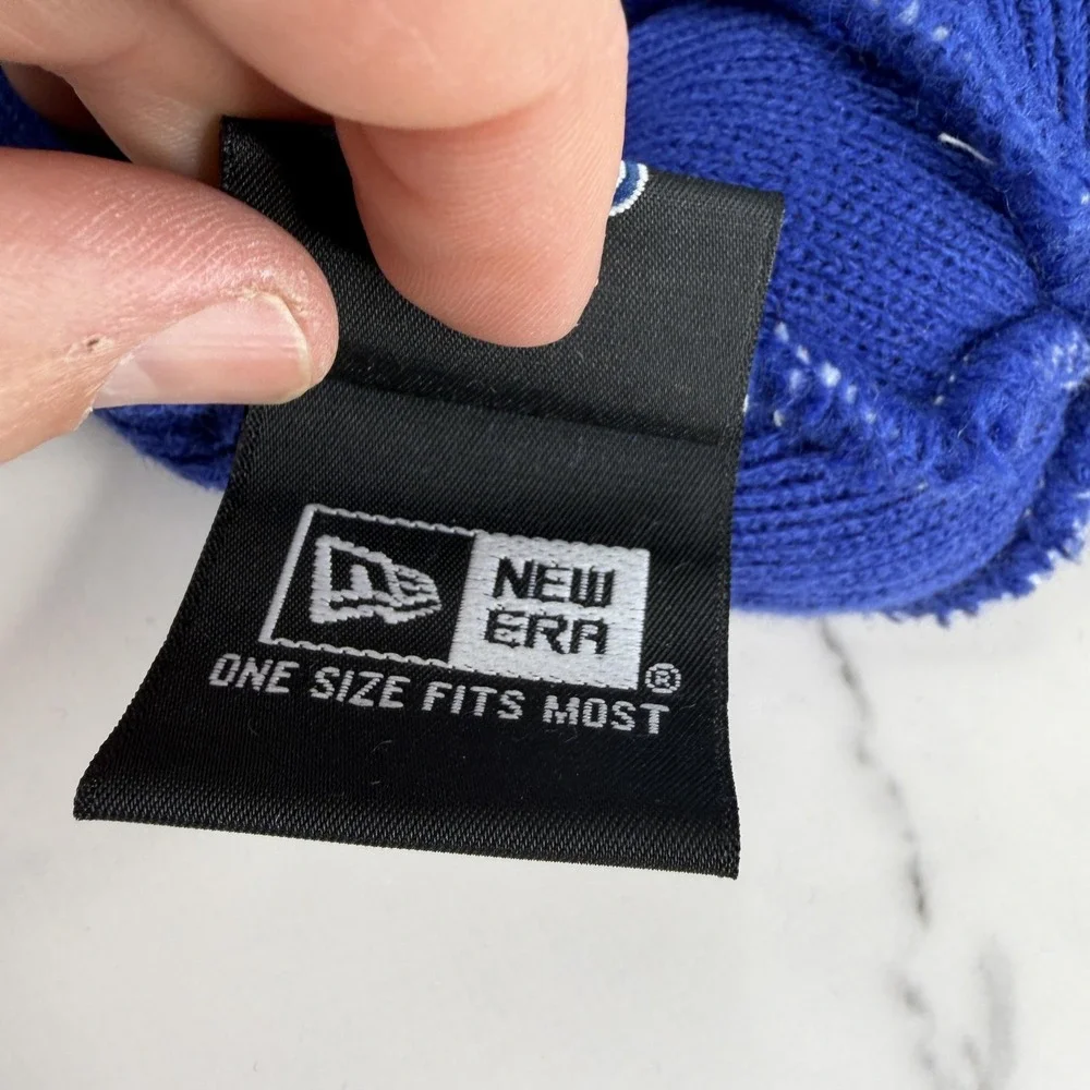 Los Angeles Rams Hat Beanie Pom Cuff Mens One Size Blue NFL Football New Era